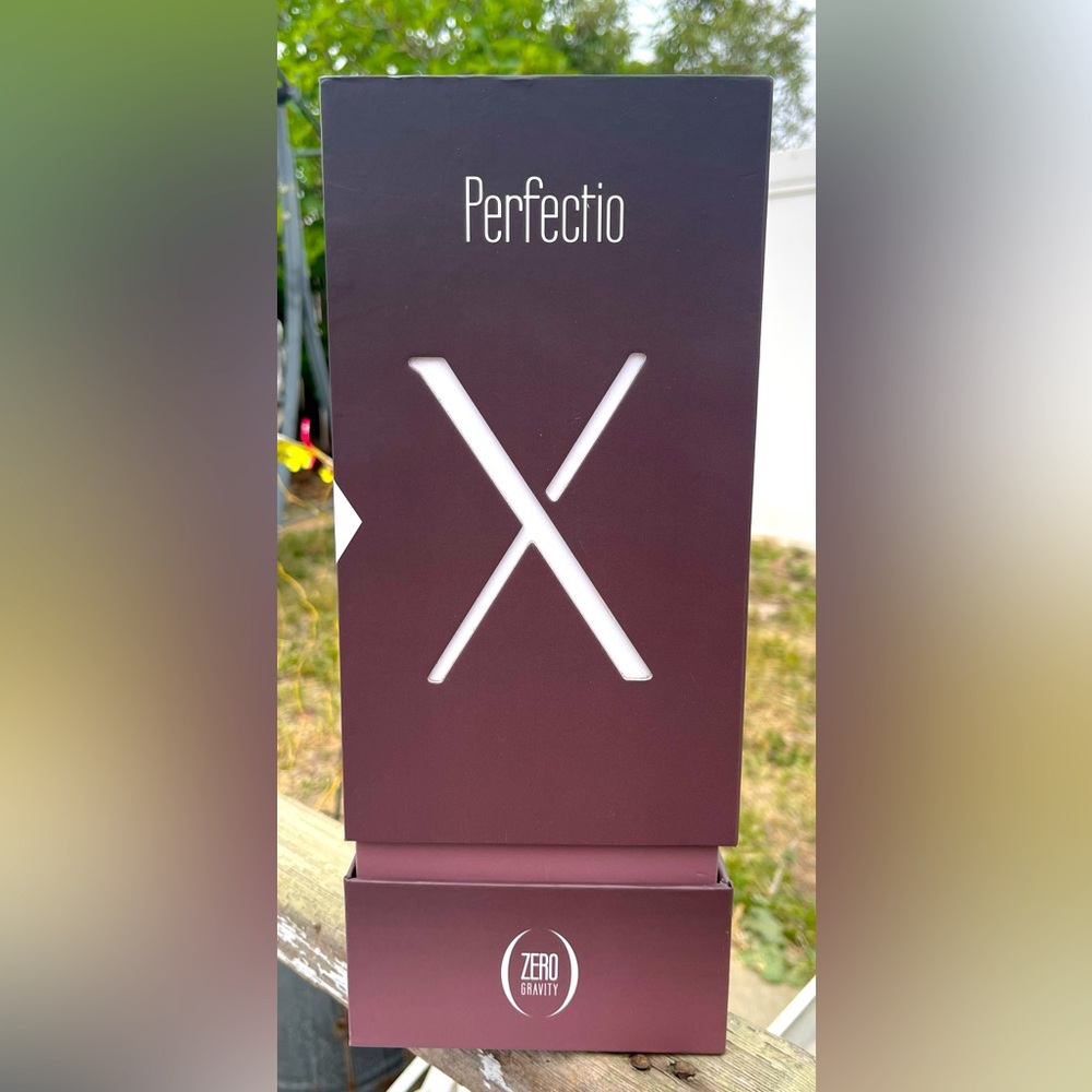 Perfectio X LED Anti-Aging Collagen Therapy purchased at Orogold open box UNUSED